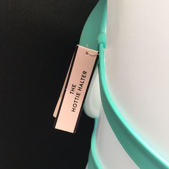 🔥🏖🆕Victoria Secret swimsuit The Hottie Halter - Picture 8 of 11